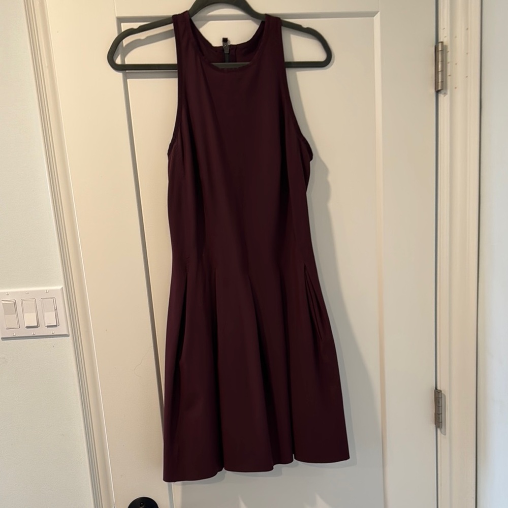 Elegant Burgundy Sleeveless Dress